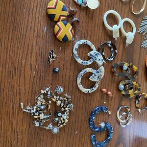 36 sets of Assorted Earrings - Multicolor Resin & Metal Mix